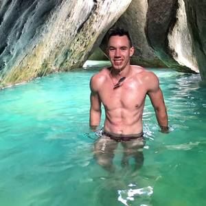 Meet your Posher, Kurt